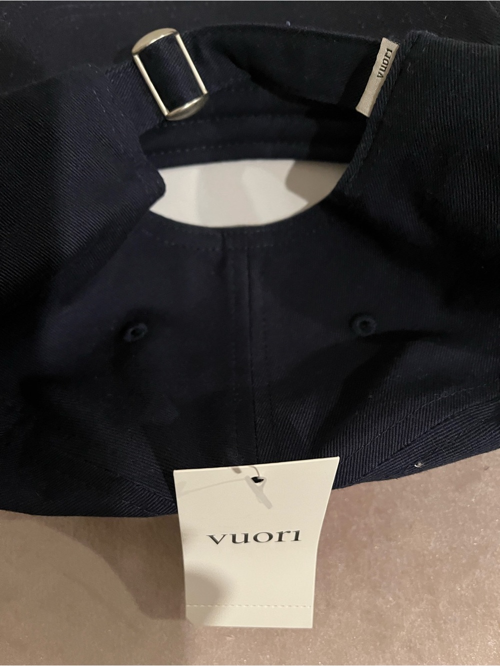 Vuori V1 Navy Baseball Cap Classic Curved Brim NWT (unisexThe Dad Hat) - Picture 5 of 13